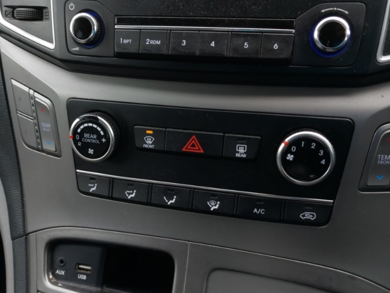 Used Hyundai i800 2016 for sale - 77750789: Photo 15