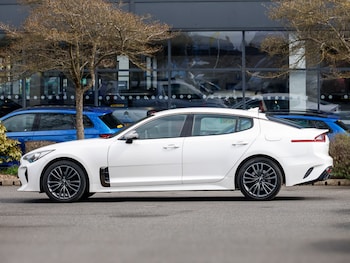 Used Kia Stinger 2019 for sale - 78642444: Photo