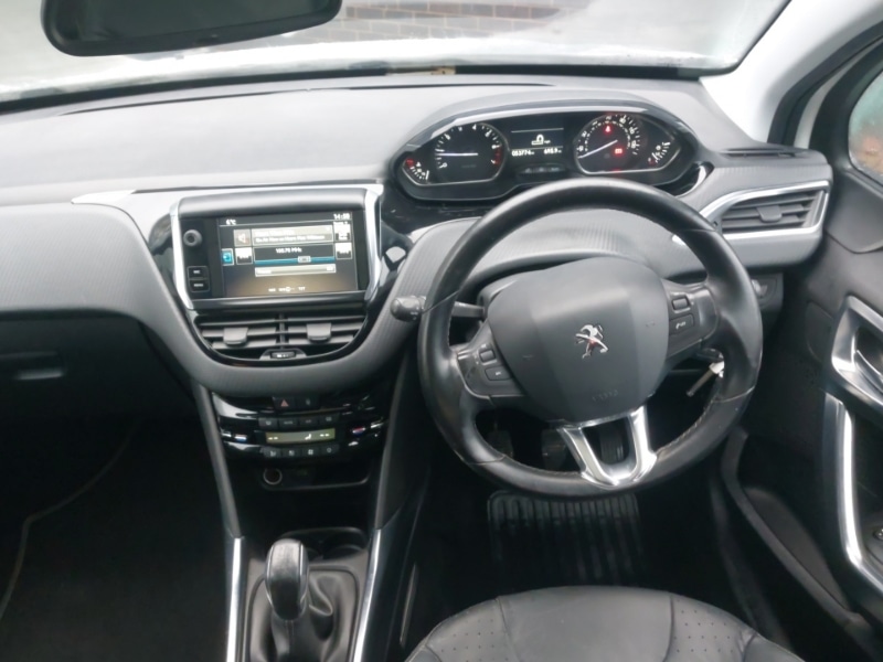 Used Peugeot 2008 2016 for sale - 76897517: Photo 7