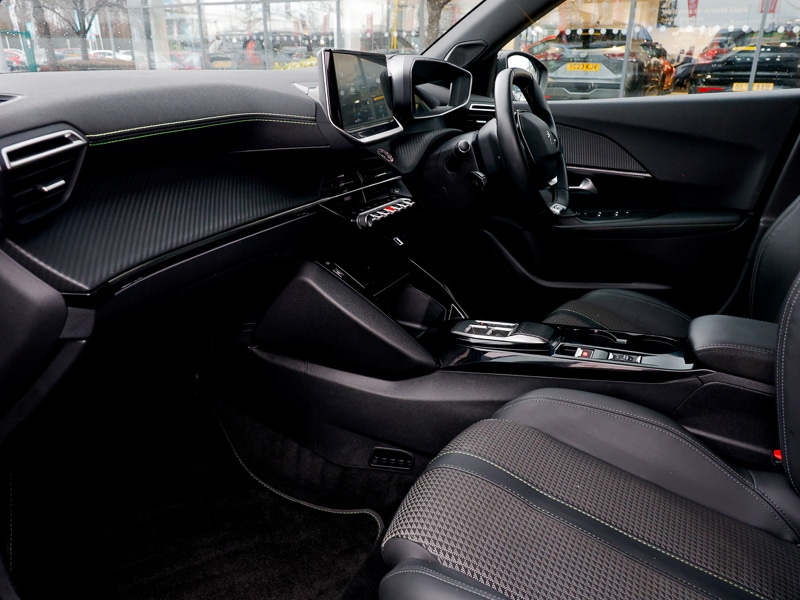 Used Peugeot 2008 2022 for sale - 77252411: Photo 5