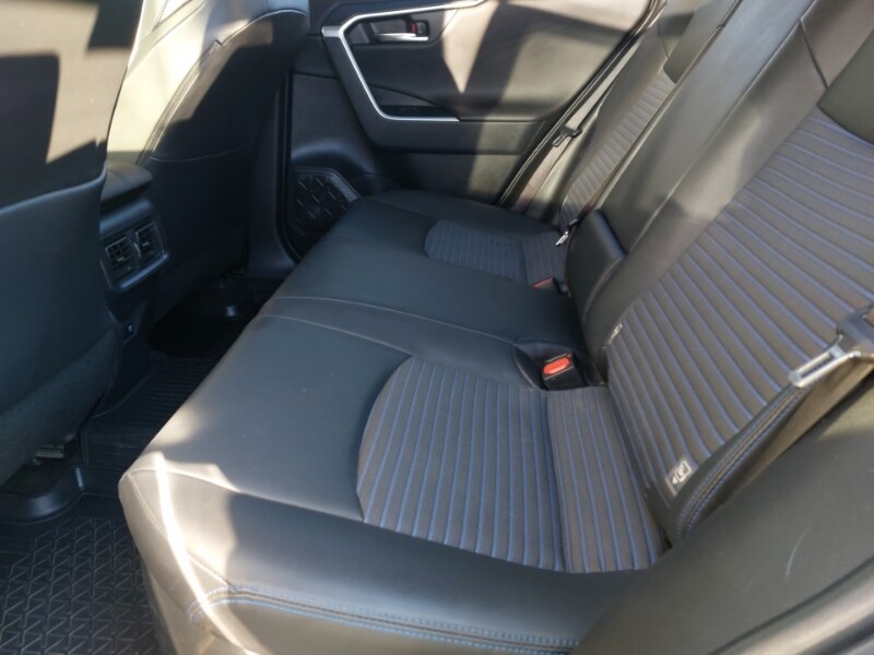Used Toyota RAV4 2021 for sale - 77284490: Photo 6