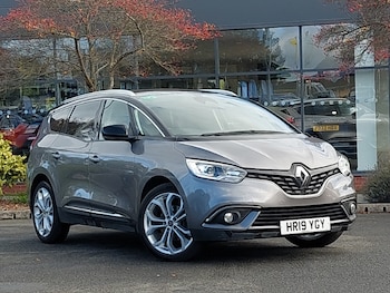2019 - 1.3 TCE 140 Iconic 5dr