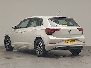 Used Volkswagen Polo 2023 for sale - 76420829: Photo