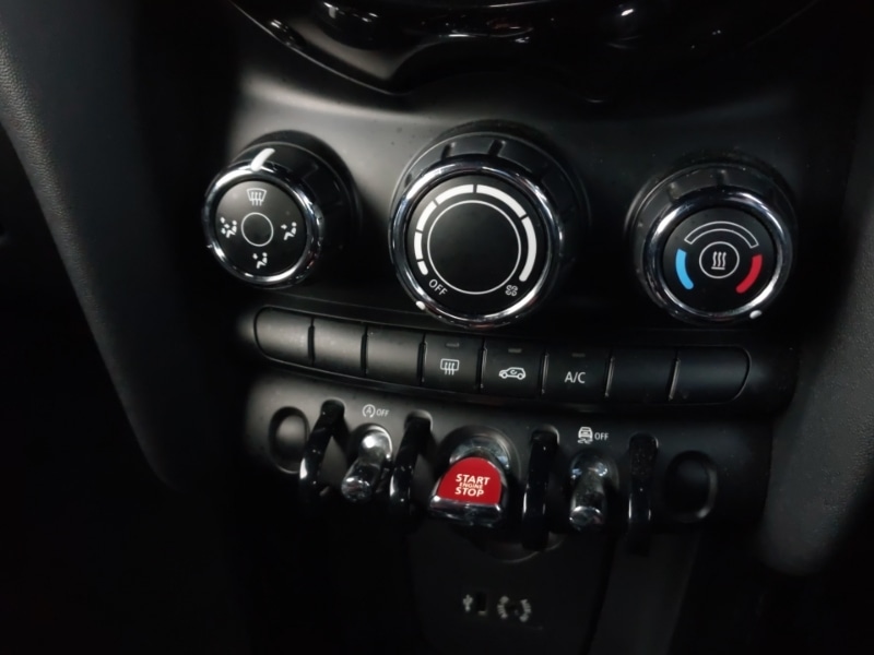 Used MINI Hatch 2018 for sale - 77178449: Photo 17