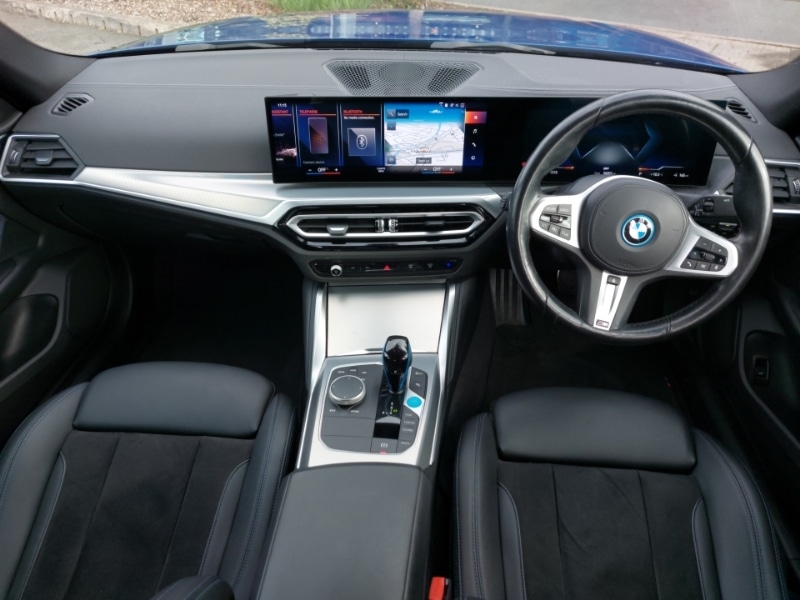 Used BMW i4 2022 for sale - 76343444: Photo 2