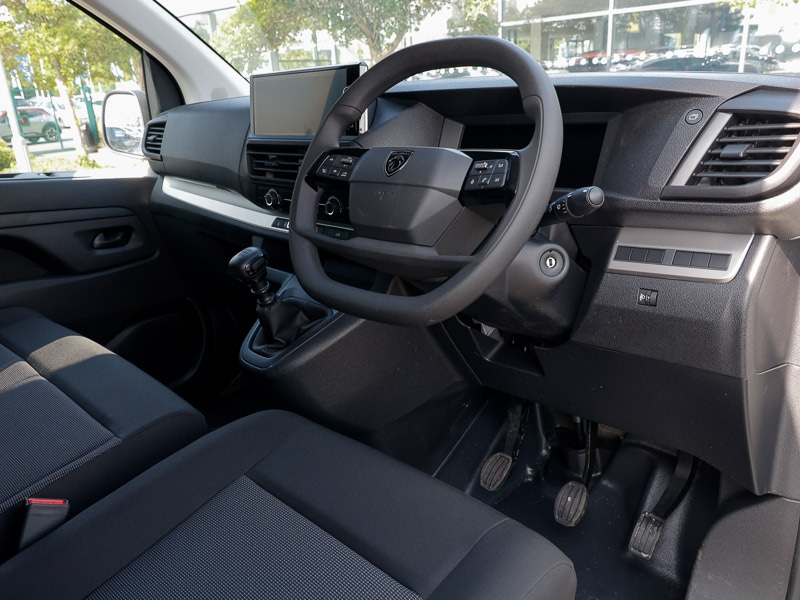 Used Peugeot Expert 2024 for sale - 76978381: Photo 2