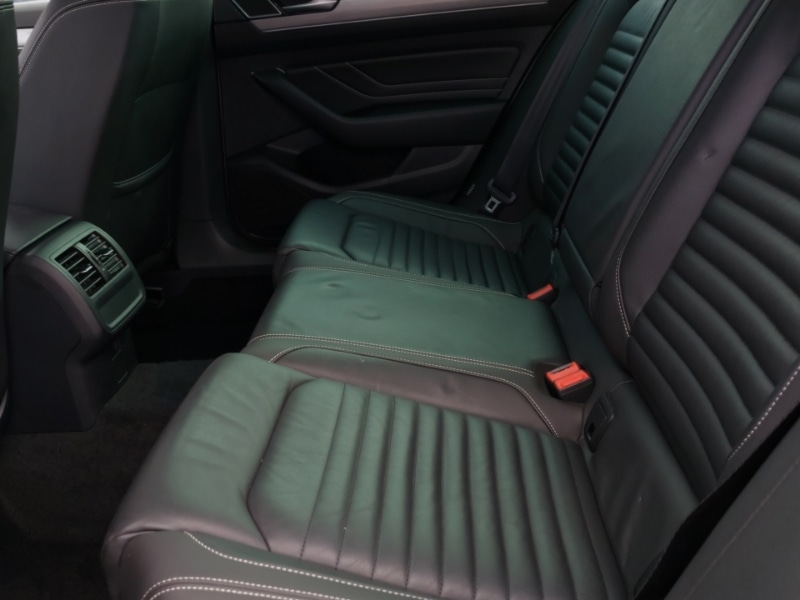 Used Volkswagen Passat 2020 for sale - 76354312: Photo 6