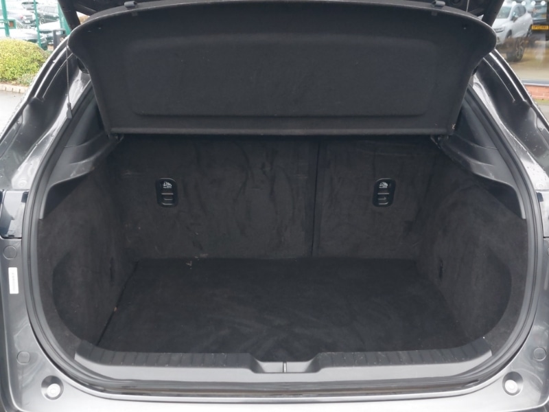 Used Mazda CX-30 2021 for sale - 76602594: Photo 8