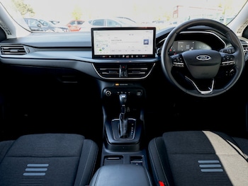 Used Ford Focus 2023 for sale - 78317649: Photo