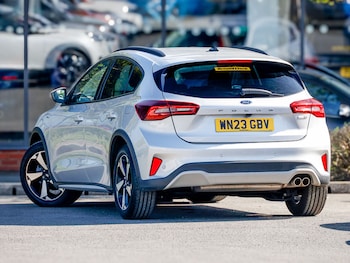 Used Ford Focus 2023 for sale - 78317649: Photo