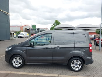 Used Ford Transit Courier 2022 for sale - 79594587: Photo