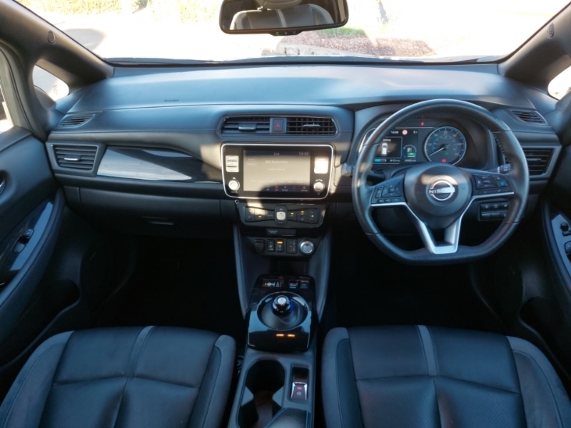 Used Nissan Leaf 2022 for sale - 76651570: Photo 2