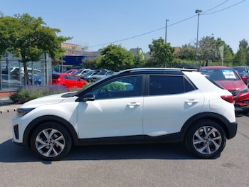 Used Kia Stonic 2023 for sale - 79101046: Photo