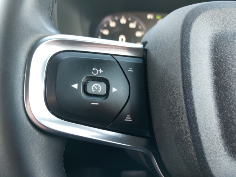 Used Volvo XC40 2022 for sale - 76732096: Photo 14