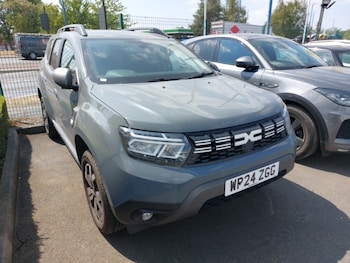 Used Dacia Duster 2024 for sale - 79207400: Photo