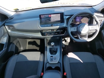 Used Nissan Qashqai 2025 for sale - 77947600: Photo