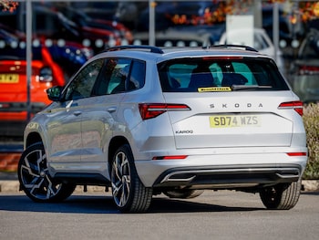 Used Skoda Karoq 2024 for sale - 76437829: Photo