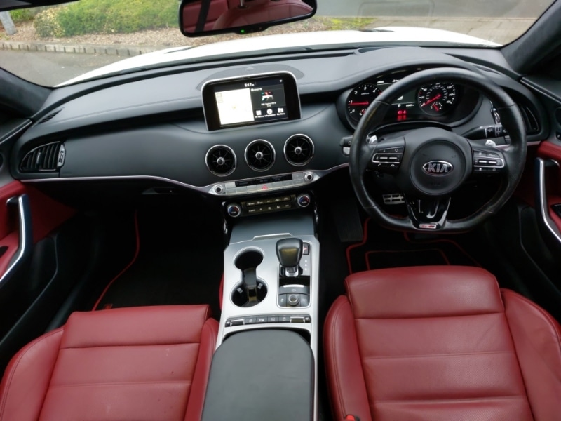 Used Kia Stinger 2019 for sale - 77881623: Photo 2