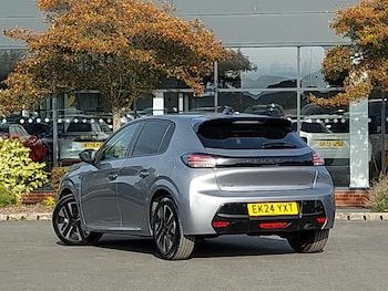 Used Peugeot 208 2024 for sale - 76053716: Photo