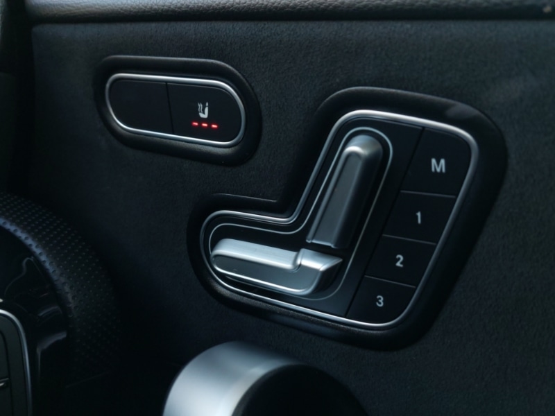 Used Mercedes-Benz A-Class 2019 for sale - 76795590: Photo 16