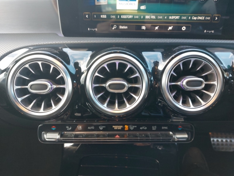 Used Mercedes-Benz CLA 2019 for sale - 76103308: Photo 10