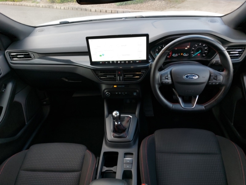 Used Ford Focus 2023 for sale - 78164032: Photo 2