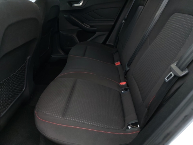 Used Ford Focus 2023 for sale - 78164032: Photo 6