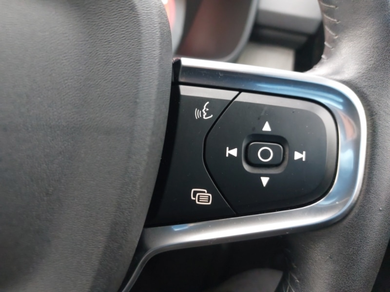 Used Volvo XC40 2020 for sale - 76556311: Photo 14