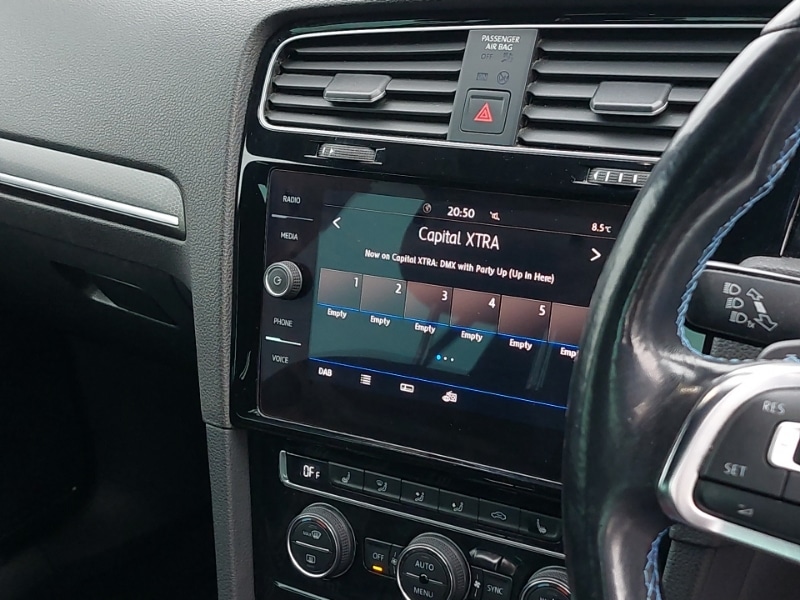 Used Volkswagen Golf 2020 for sale - 77669507: Photo 11