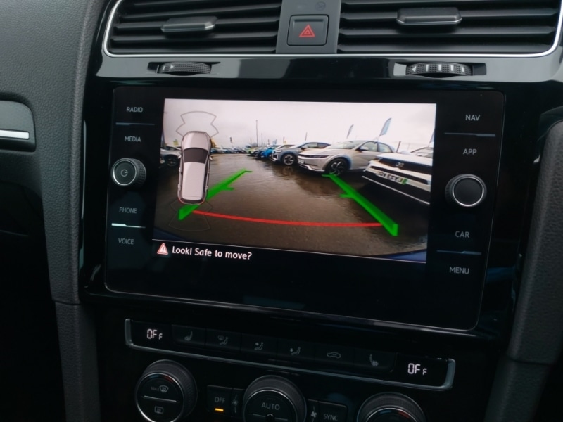 Used Volkswagen Golf 2020 for sale - 77669507: Photo 15