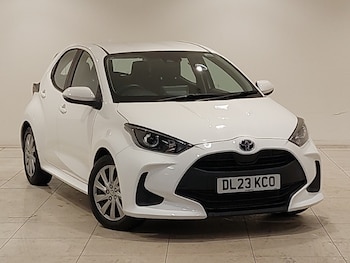 Toyota Yaris feature image