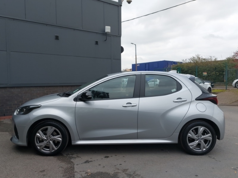 Used Mazda Mazda2 HYBRID 2024 for sale - 76511661: Photo 4