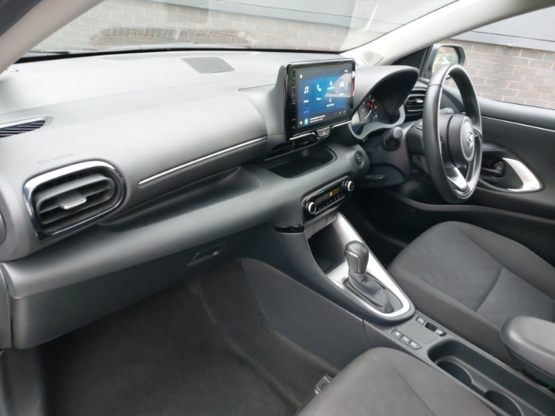 Used Mazda Mazda2 HYBRID 2024 for sale - 76511661: Photo 5