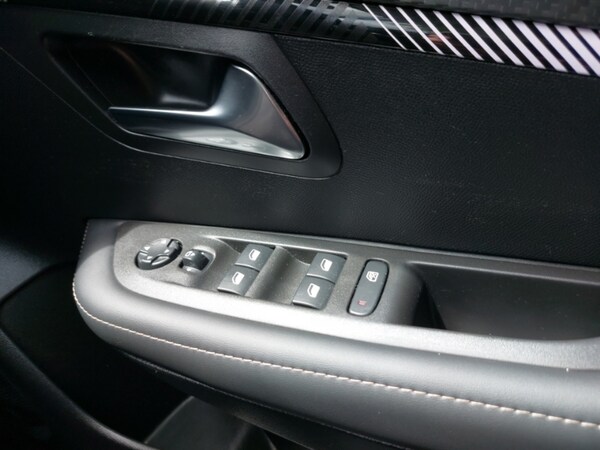 Used Peugeot 208 2025 for sale - 75289923: Photo 16