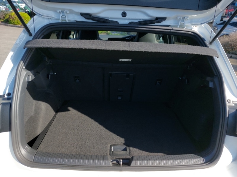 Used Volkswagen Golf 2021 for sale - 77933571: Photo 8