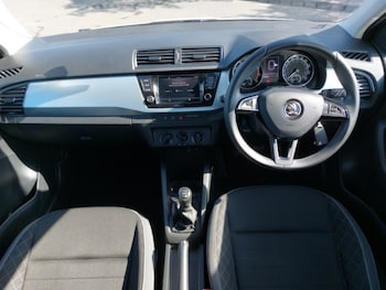 Used Skoda Fabia 2018 for sale - 78342369: Photo