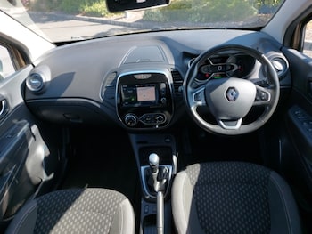 Used Renault Captur 2018 for sale - 79214316: Photo