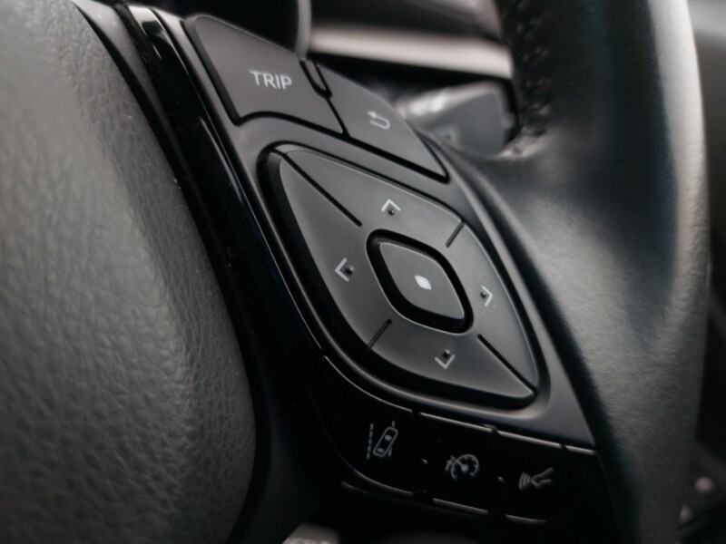 Used Toyota C-HR 2023 for sale - 77907580: Photo 13