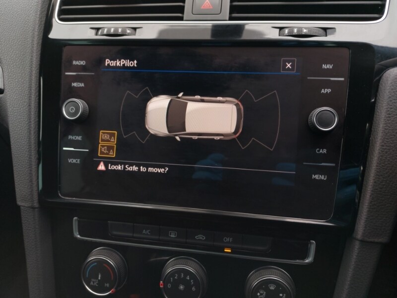 Used Volkswagen Golf 2019 for sale - 77544427: Photo 18