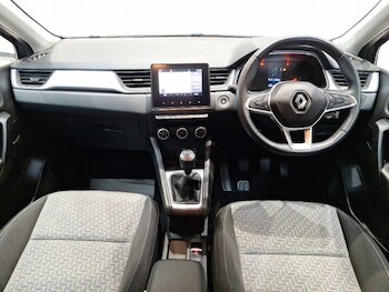 Used Renault Captur 2022 for sale - 76507117: Photo