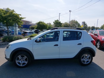 Used Dacia Sandero Stepway 2020 for sale - 79347888: Photo