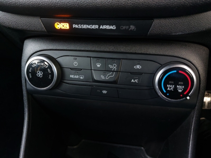 Used Ford Fiesta 2018 for sale - 76987325: Photo 17