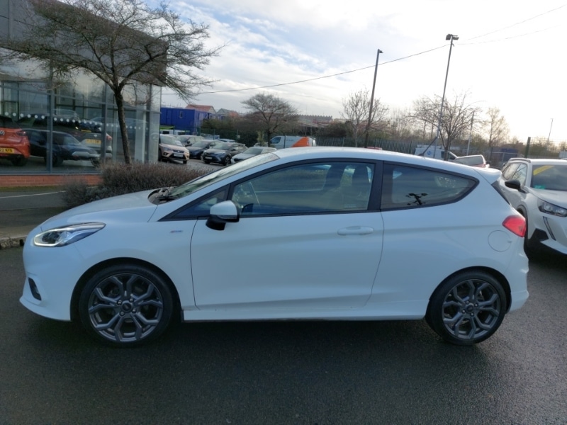 Used Ford Fiesta 2018 for sale - 76987325: Photo 4