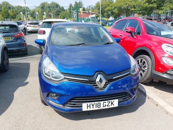 Used Renault Clio 2018 for sale - 79263307: Photo