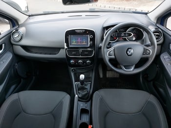 Used Renault Clio 2018 for sale - 79263307: Photo