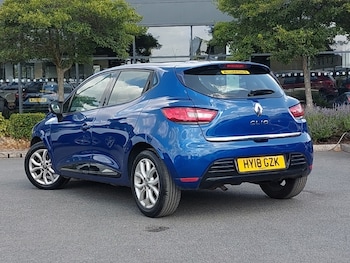 Used Renault Clio 2018 for sale - 79263307: Photo