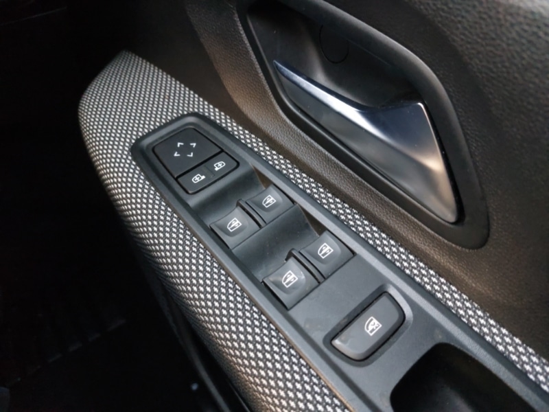 Used Dacia Sandero 2021 for sale - 76165782: Photo 18