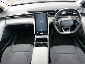 Used Ford Explorer 2025 for sale - 76970583: Photo