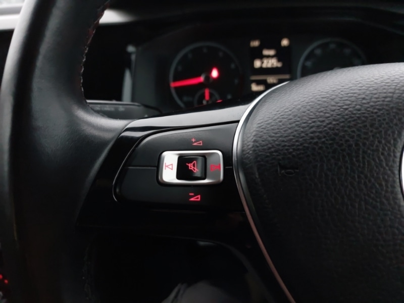 Used Volkswagen Polo 2018 for sale - 77169280: Photo 14