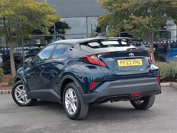 Used Toyota C-HR 2023 for sale - 79728604: Photo